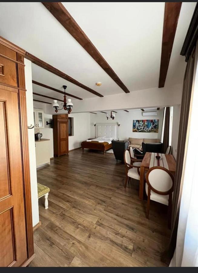 Old Town Cataleya Hotel Sibiu Ngoại thất bức ảnh
