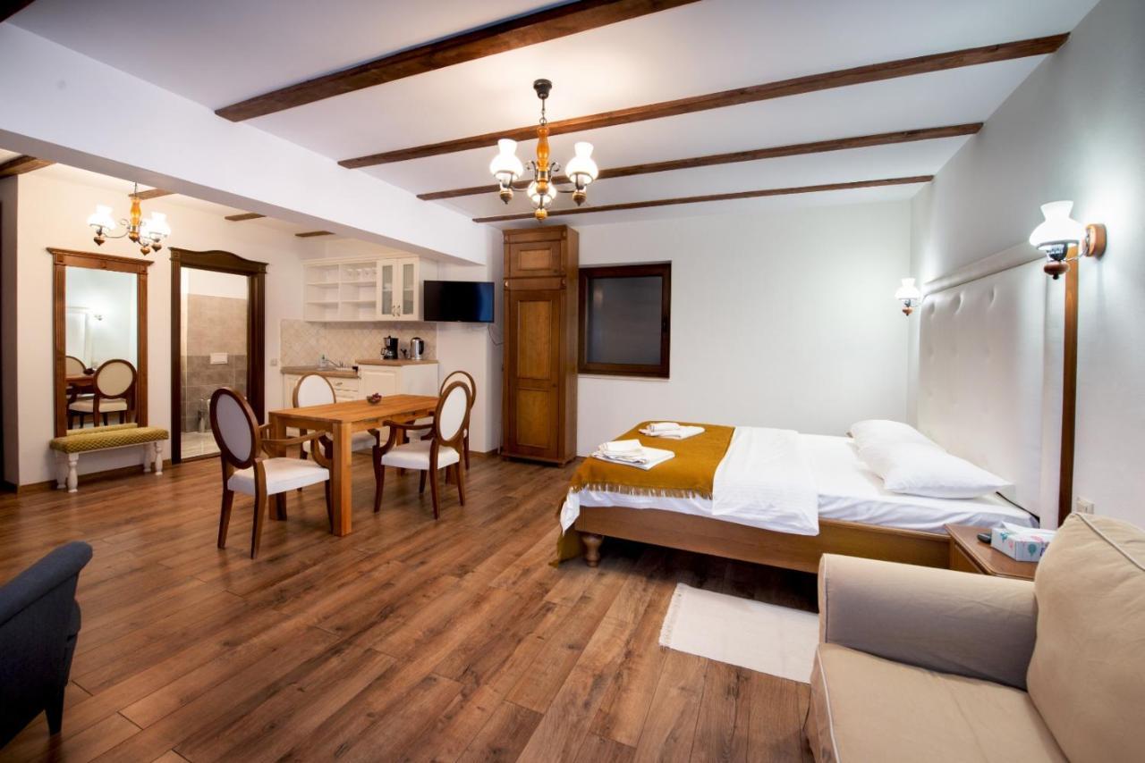Old Town Cataleya Hotel Sibiu Ngoại thất bức ảnh