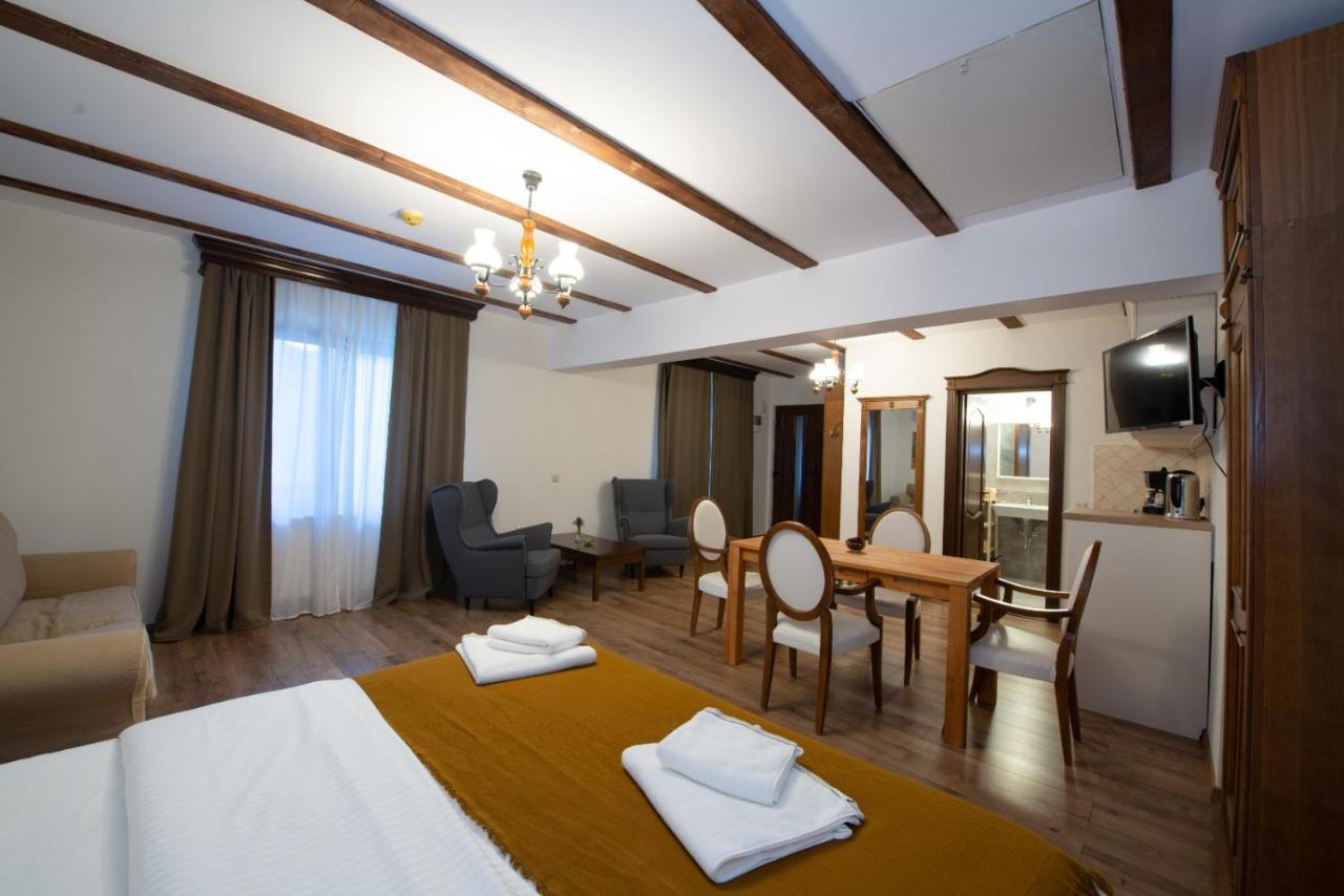 Old Town Cataleya Hotel Sibiu Ngoại thất bức ảnh